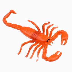 Figurine scorpion
