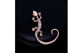 Boucle d'oreille gecko en manchette