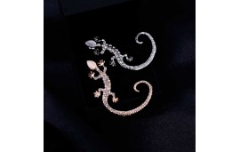 Boucle d'oreille gecko en manchette